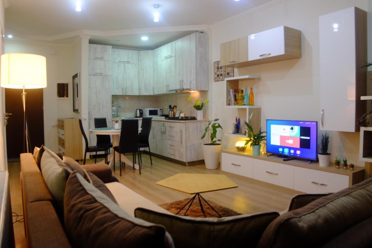 Ameri Plaza Green Apartments 트빌리시 외부 사진